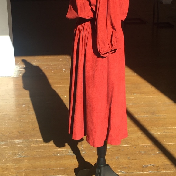 Vintage Rust colored 3/4" sleeve elastic waist button front midi dress - Picture 8 of 11